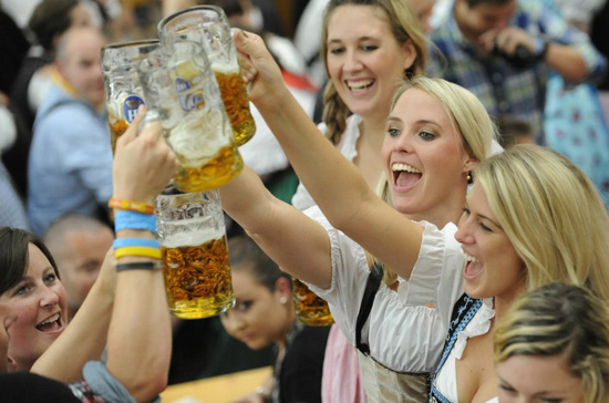 假制度:欧洲最享受 亚洲最勤奋澳门新葡京网页盘点各国带薪休(图3) 假制度:欧洲最享受 亚洲最勤奋澳门新葡京网页盘点各国带薪休(图3)